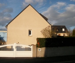 Enduit gratt&eacute; ou cr&eacute;pis