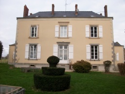 Ruill&eacute; le gravelais (53320)