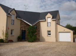 Coss&eacute; le vivien (53230)